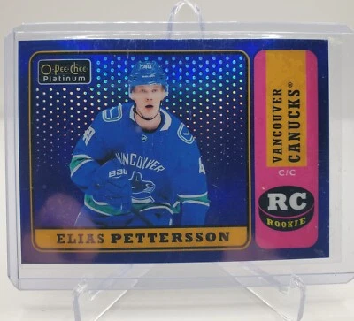 Elias Pettersson 2018-19 OPC Platinum Blue Rainbow RC /149 - Image 1 of 2