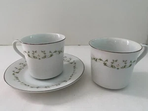 Vintage Sheffield Fine China Japón Elegancia Plana 2 Tazas y 1 Platillo - Imagen 1 de 2