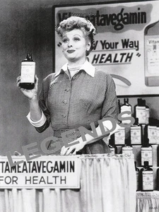 Lucille (Lucy) Ball 8x10 B & W Reprint Photo LUCY-03 - Picture 1 of 1
