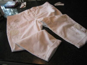 NWT - Womens NYDJ White JESSICA Relaxed Boyfriend Jeans (Size 22W) - Picture 1 of 6