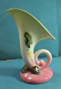 HULL WOODLAND GLAZE W-2 CORNUCOPIA - Picture 1 of 5