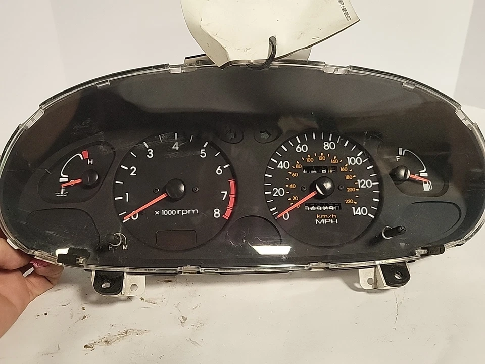 1996 - 2000 Hyundai Elantra Speedometer Instrument Cluster 257-61082 HH4 Foto 1 de 4