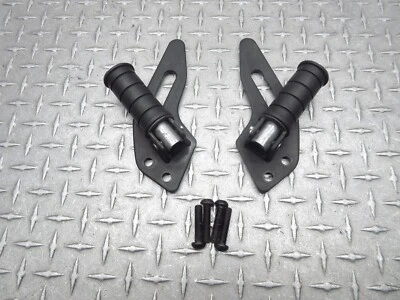 Yamaha VSTAR 950 XVS950 2015 15-20 pie trasero pasajero clavija soporte izquierdo derecho Foto 1 de 4