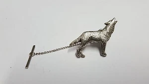 Pin de corbata Wolf con cadena peltre inglés hecho a mano en Sheffield PP-A26 - Imagen 1 de 1