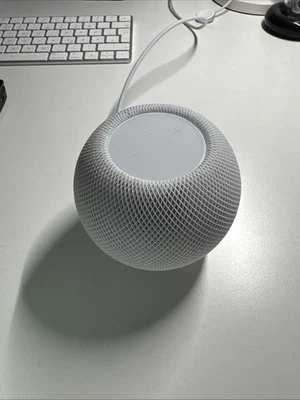 Apple HomePod Mini Smart Lautsprecher Weiß Siri Sprachsteuerung A2374 - Bild 1 von 3