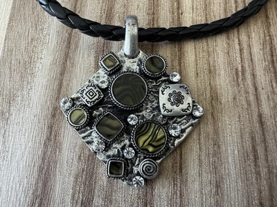 Premier Designs Leather Cord Pendant Silver Tone w Gold/Green & Rhinestones 18” - Image 1 of 4