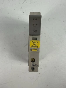 SQUARE D TRILLIANT 20 AMP, GFCI SDT120GFI 120V CIRCUIT BREAKER, 20A GFI, TESTED - Picture 1 of 8
