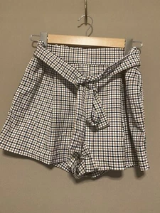 H&M Checked Shorts With Tie Waist. Size 10 - Picture 1 of 4
