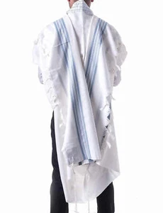 Tallit Tashbetz – Light Blue Shiny Silver - Picture 1 of 7