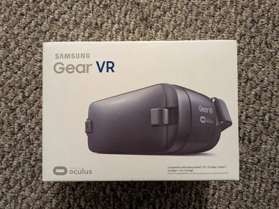 🔰 Fone de Ouvido de Realidade Virtual Samsung Gear VR SM-R323NBKAXAR  - Imagem 1 de 2