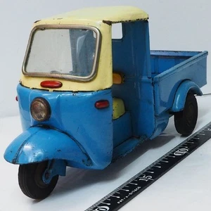 Vintage Yonezawa Toys Daihatsu Midget 3-Wheel Truck Light Blue Tinplate Toys - Picture 1 of 10