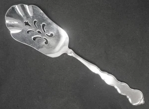 Oneida Valerie Stainless Pastry Server. 8 3/4" Long - Picture 1 of 1