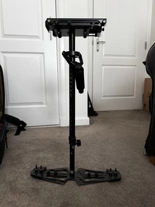 Glidecam HD-4000 Hand-Held Stabilizer - Picture 1 of 5