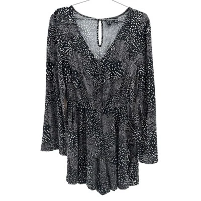 Mameluco ROXY Spirit Awakes manga larga cuello en V • Grande • estampado de puntos en blanco y negro Foto 1 de 4