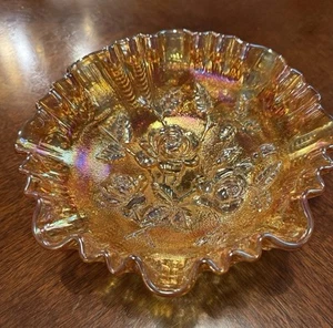 VINTAGE IMPERIAL CARNIVAL GLASS MARIGOLD LUSTRE ROSE PATTERN FOOTED RUFFLED BOWL - Picture 1 of 7