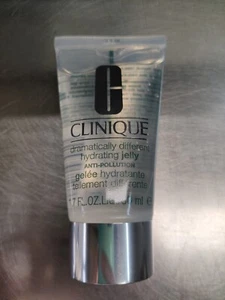 CLINIQUE Gelatina idratante drammaticamente diversa 1,7 once 50 ml *NUOVO* - Foto 1 di 1