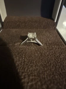 Ernest Jones 14k White Gold 0.5k Diamond Ring Size JR - Picture 1 of 7