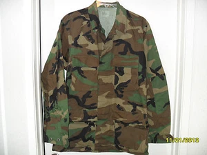 Camouflage Shirt / BDU - Small / Regular- (8415-01-084-1643) - Picture 1 of 5