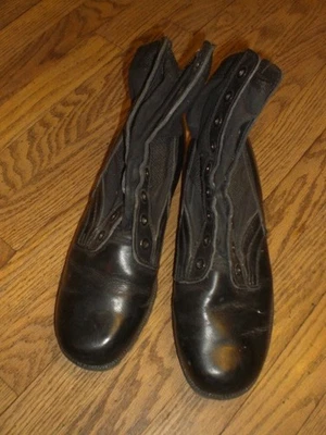Botas Selva Negras Estilo Militar US Talla 9 Muy Ligeramente Usadas Foto 1 de 3