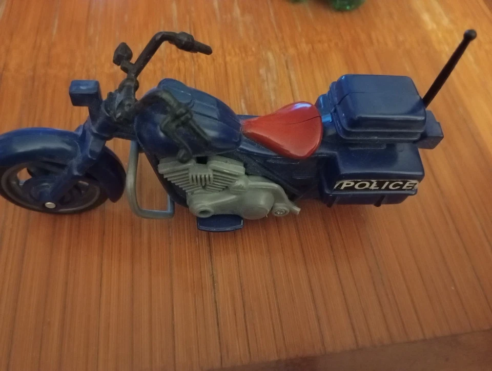 Moto Police - Photo 1/3