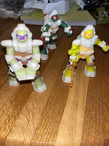 Lote de 3 figuras de acción Teenage Mutant Ninja Turtles 2016 Mcdonalds Happy Meal - Imagen 1 de 2