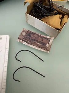 ANTIQUE Allcocks Kinsey Blind Eye Hooks - Picture 1 of 7