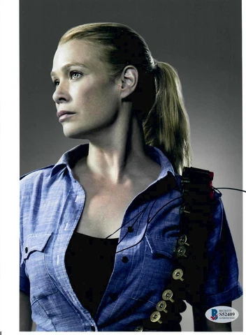 Laurie Holden Autographed Signed 8 X 10 Photo BECKETT BAS COA Cover