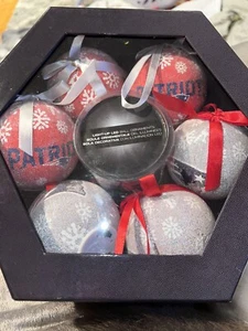 NUEVOS PATRIOTAS DE INGLATERRA NFL LED Adornos de Navidad JUEGO DE 6 con BATERÍAS - Imagen 1 de 20