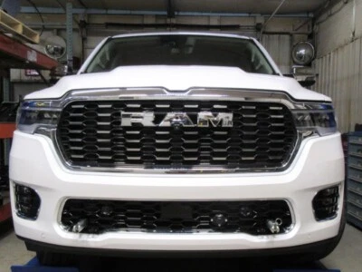 Placa base de vehículo Blue Ox BX2422 remolque delantero para 2025 RAM 1500 tungsteno Foto 1 de 2