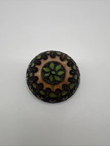Vintage Volkskunst handgeschnitzt Holz bemalt Blumen Brosche Anstecknadel C-Verschluss 1,5" - Bild 1 von 4
