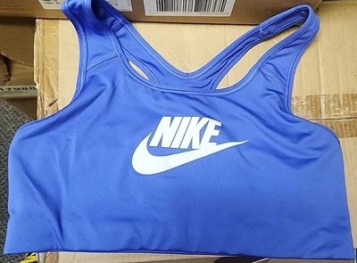 Sujetador deportivo Nike Swoosh azul Joy 899370-413 soporte medio sin relleno talla L/XL Foto 1 de 4