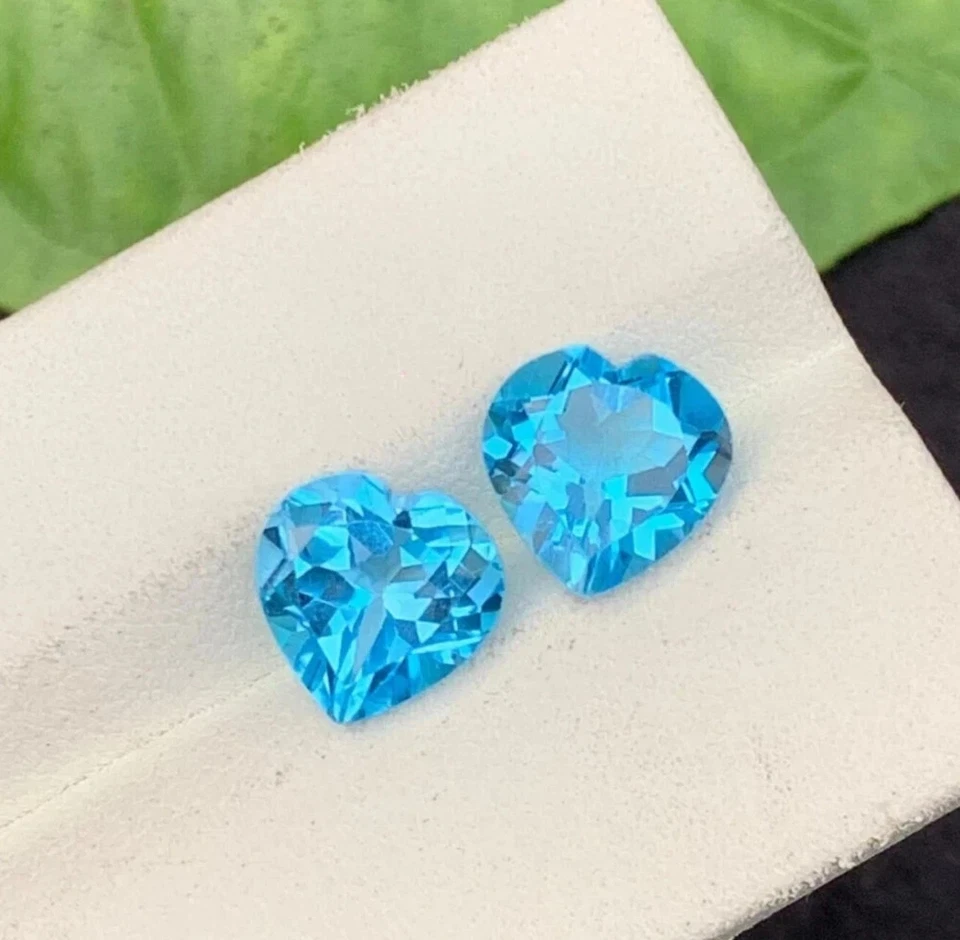 Par de piedras preciosas sueltas impecables de turmalina azul corazón natural de 10 quilates 2 piezas Foto 1 de 4