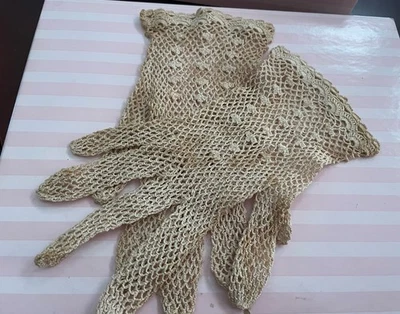 "Guantes de ganchillo Pr vintage para damas longitud de muñeca de encaje 8"" pequeños" Foto 1 de 4