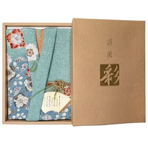 De Colección Japonés Furoshiki Rayón Chirimen Plegado-Como-Kimono Estampado Floral Conjunto de Regalo - Imagen 1 de 4