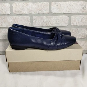 Mocasines planos Clarks Candra Gleam para mujer 10 azul marino cómodos oficina preppy - Imagen 1 de 9