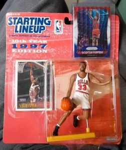 1997 SCOTTIE PIPPEN W/FREE CARD BULLS NBA BASKETBALL Kenner Starting Lineup - Picture 1 of 2