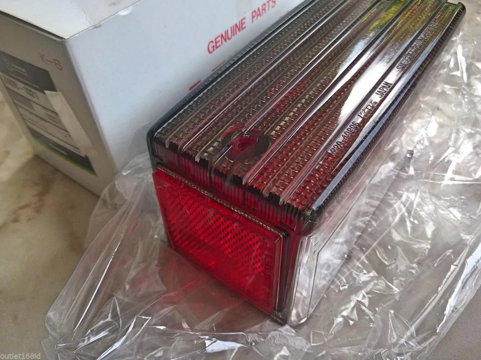 Luz trasera Kawasaki KZ1000 KZ750 KZ550 Gpz 1100 EX305 Foto 1 de 1