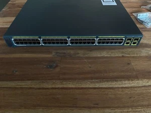 WS-C2960-48PST-L Cisco Catalyst Switch 2960-48PST Layer 2 - 48 x 10/100 PoE Port - Picture 1 of 2