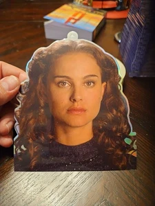 2025 Topps Chrome Star Wars Padme Oversize Heads Die-Cut Costco Exclusive - Picture 1 of 2