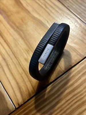Jawbone UP24 MEDIUM Wristband Black MotionX Fitness Bracelet Sleep tracker - Image 1 of 4