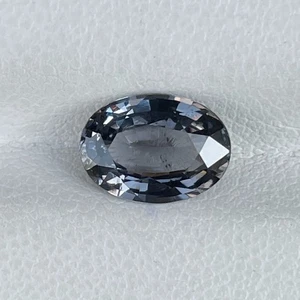 2,33 kt natürlicher grauer Spinell Ovalschliff loser Edelstein 9 x 7 mm Schmuck Ring Design - Bild 1 von 5