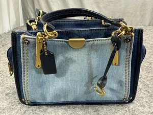 Borsa a mano Coach Dreamer Denim Colorblock blu 2 vie ottima - Foto 1 di 16