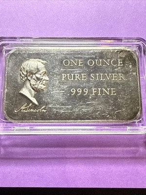 Barra de arte Abraham Lincoln Madison 1972 de plata pura de 1 oz plata fina .999 Foto 1 de 4