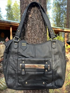 Roma Schultertasche Leder verdeckt rechts oder links abschließbar Reißverschluss schwarz neu mit Etikett - Bild 1 von 10