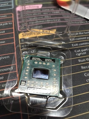 Athlon II P320 CPU Processor AMP320SGR22GM 2.1 GHz 1600 MHz Socket laptop - Immagine 1 di 4