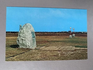 Cartolina d'epoca anni 60 70 Wright Brothers Memorial Kill Devil Hills N. Carolina - Foto 1 di 2