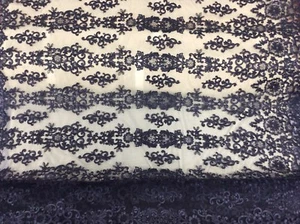 Hardy'sTextile 100% Poly Tulle /Mesh Fabric with Embroidered Flowers - Picture 1 of 5