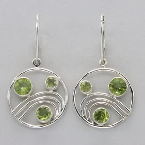 Facetted Green PERIDOT Wave Round Earrings - 925 STERLING SILVER Leverback #62e - Picture 1 of 9