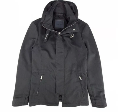 Chaqueta de Lluvia Zara Hombre, Talla M, Negra, Resistente, Capucha Oculta, Cremallera, Hebilla Foto 1 de 4