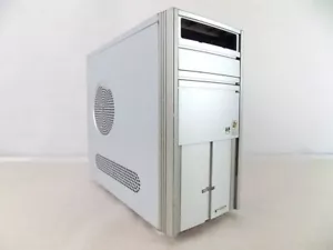 Medion PC MT 7 ATX mATX Tower PC Leer Gehäuse Retro Chassis Silber 2x 5.25-Zoll - Bild 1 von 1